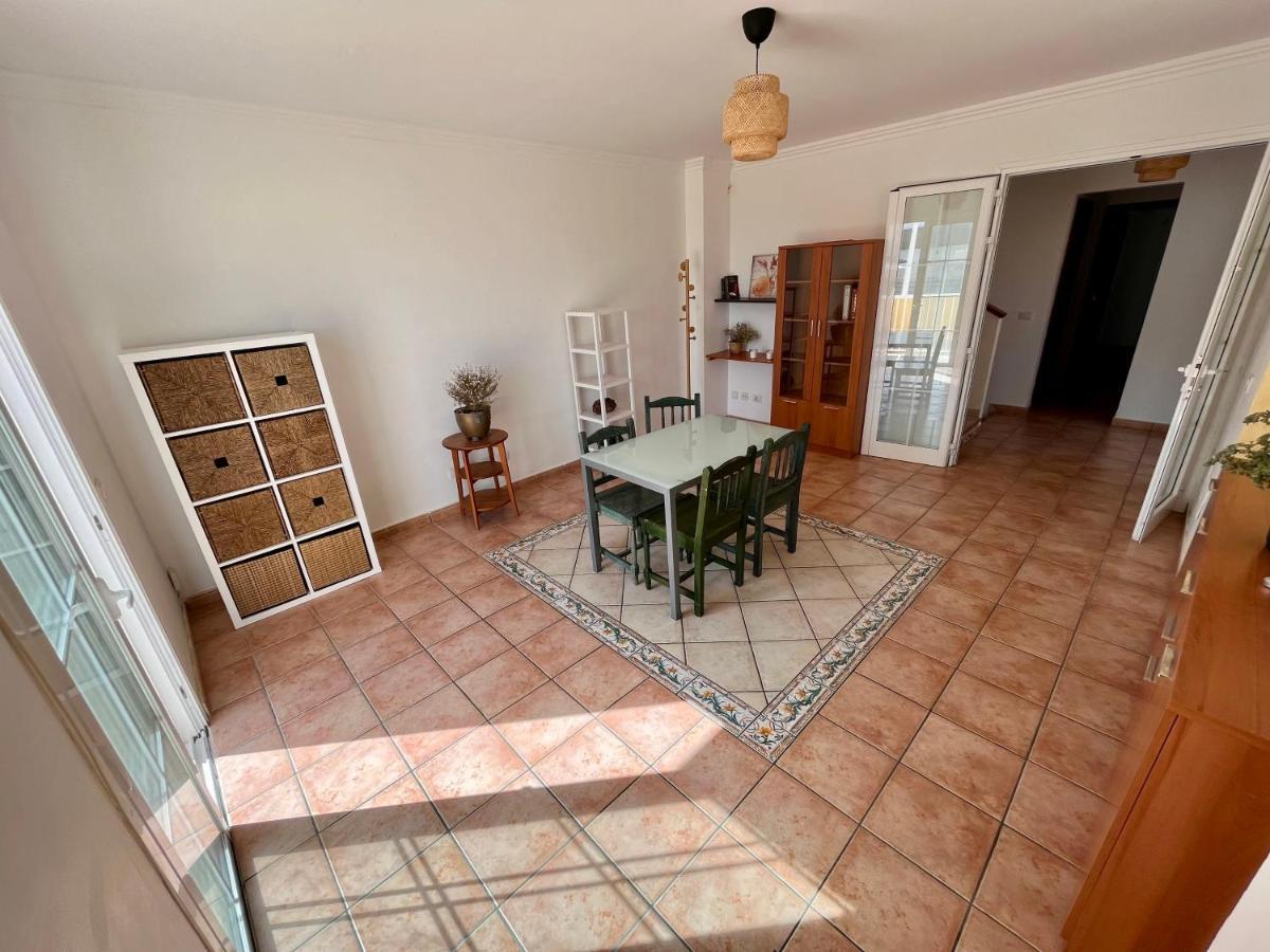 Integral 5 Coliving Bed & Breakfast El Médano Exterior foto